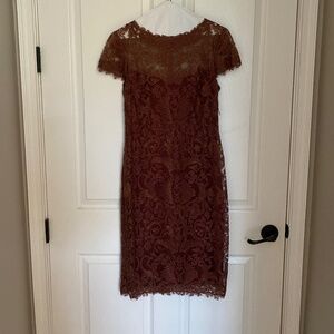 Tadashi Shoji size 6 Maroon dress
